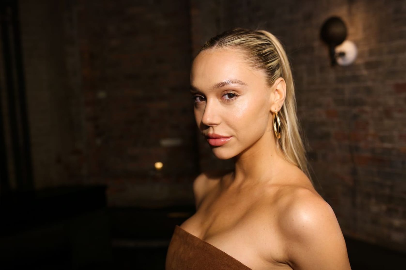 Alexis Ren Alexis Ren