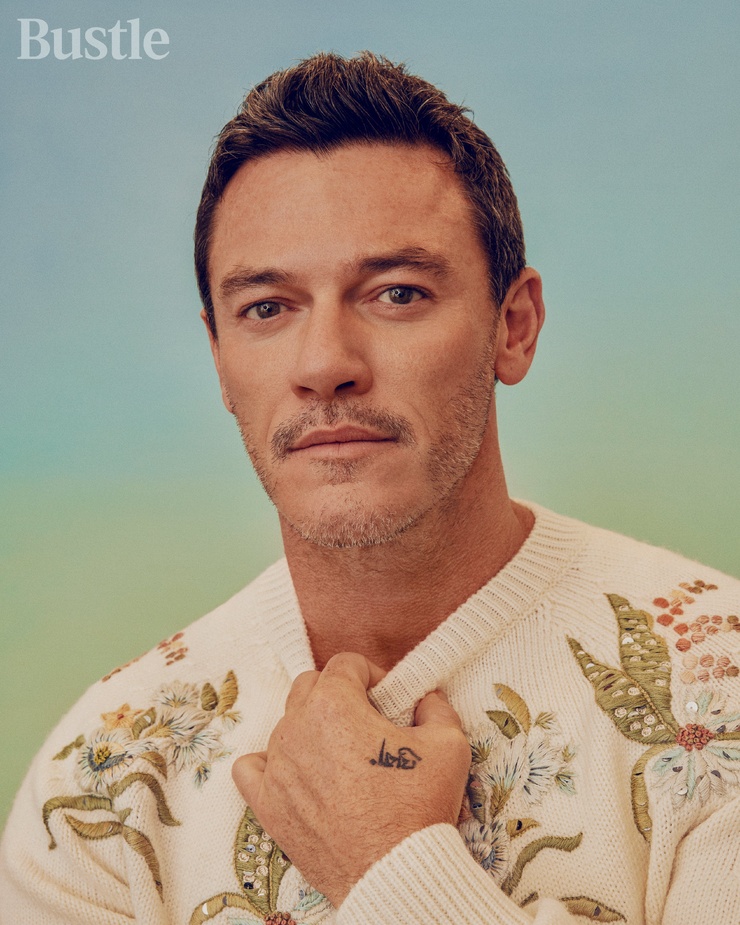 Picture of Luke Evans