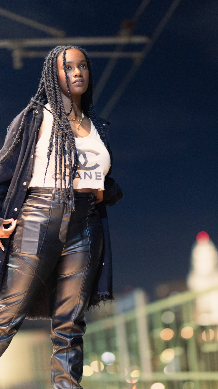 Picture of Nia Sondaya