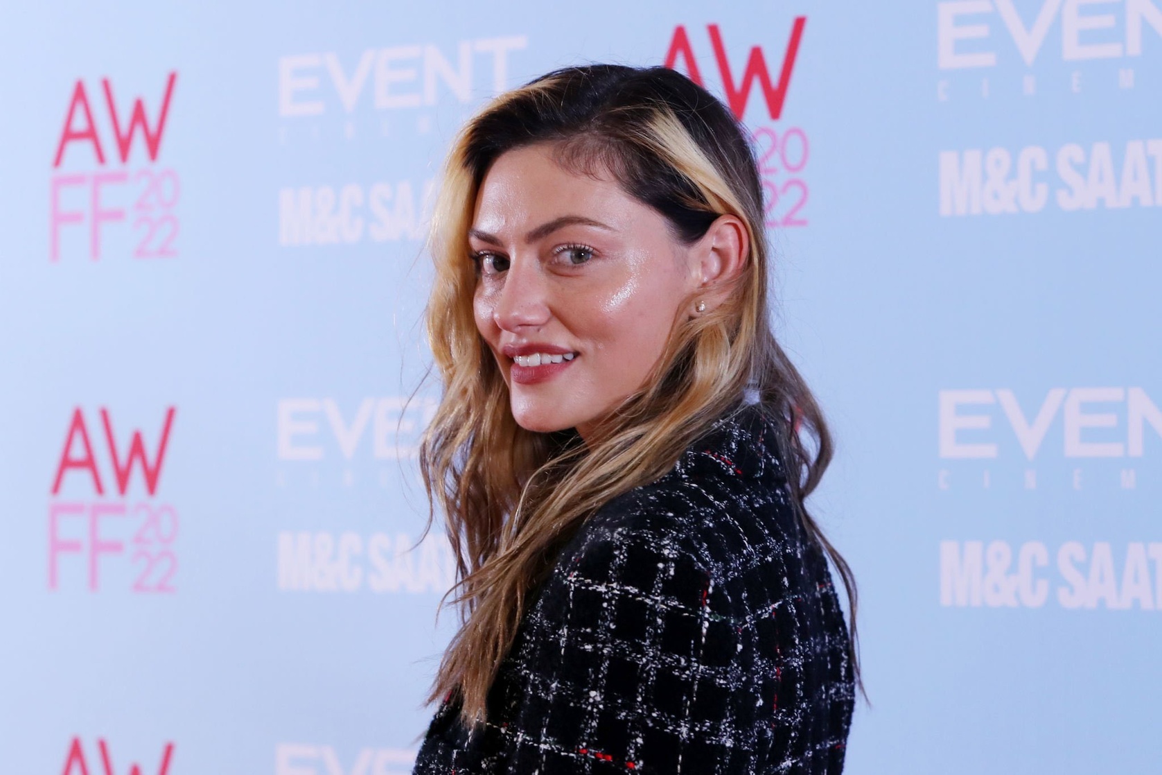 Phoebe Tonkin