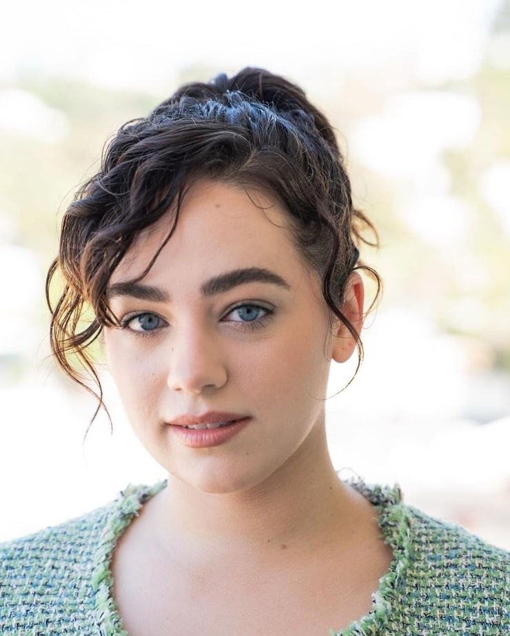 Picture of Mary Mouser