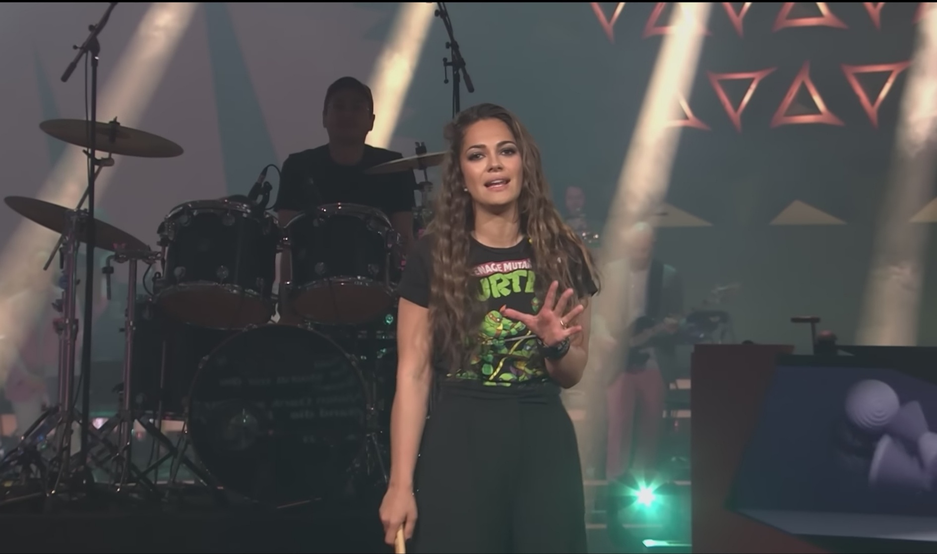 Wer stiehlt Nilam Farooq die Show?
