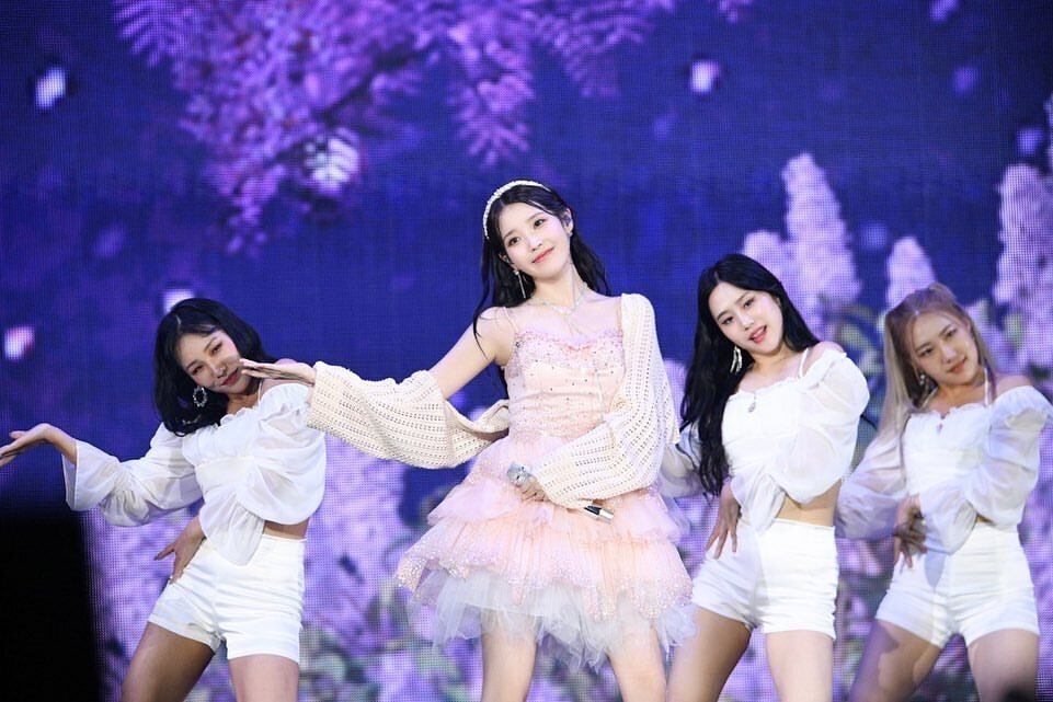 IU
