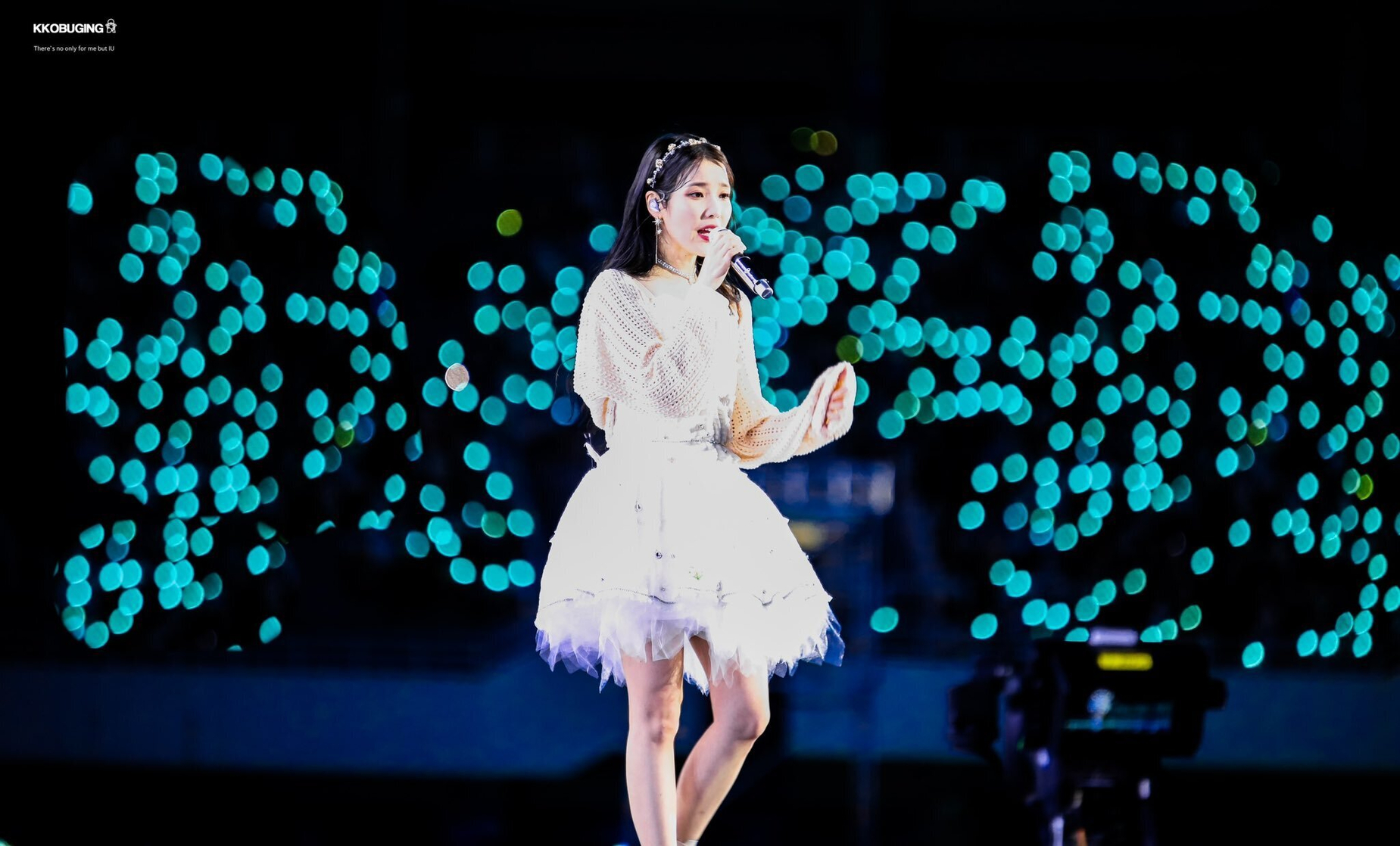 IU