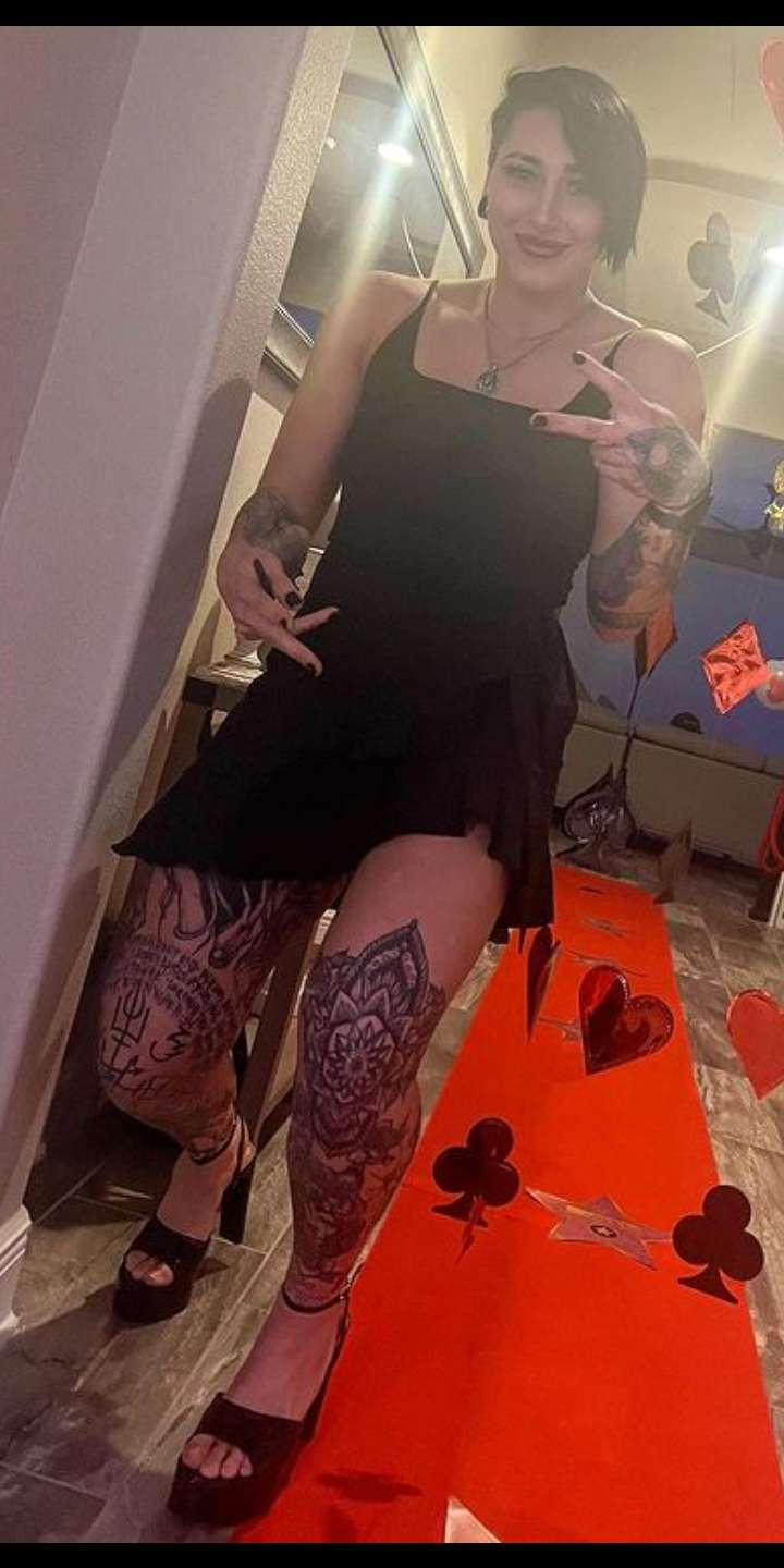 Picture of Demi
