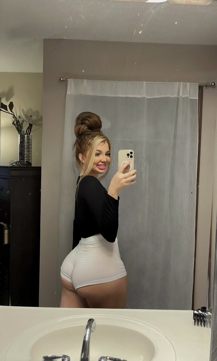 Image of moreofmariah