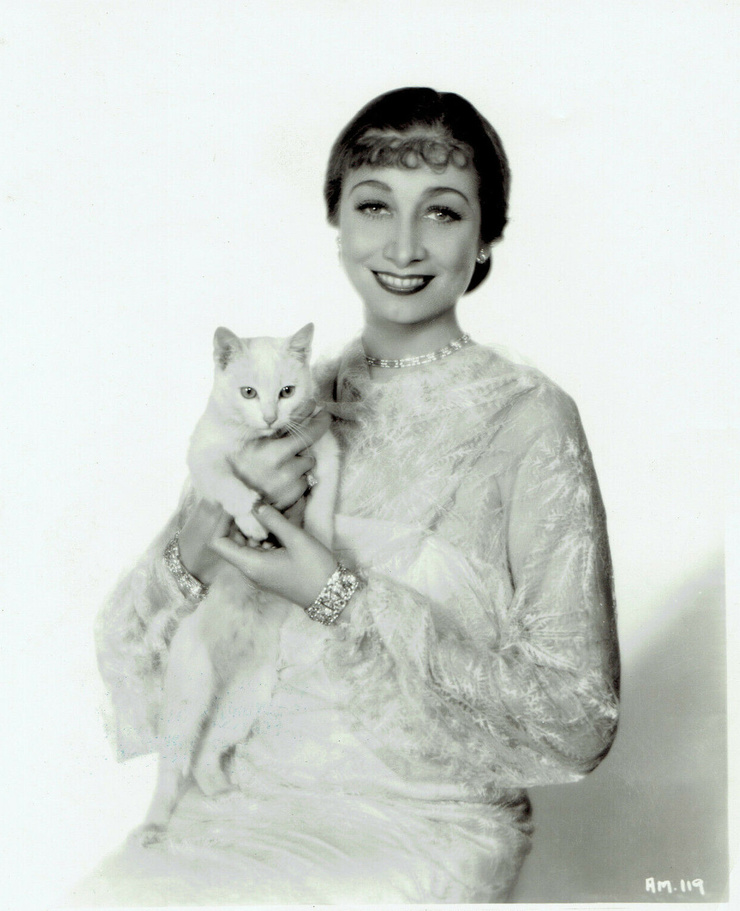 Aline macmahon