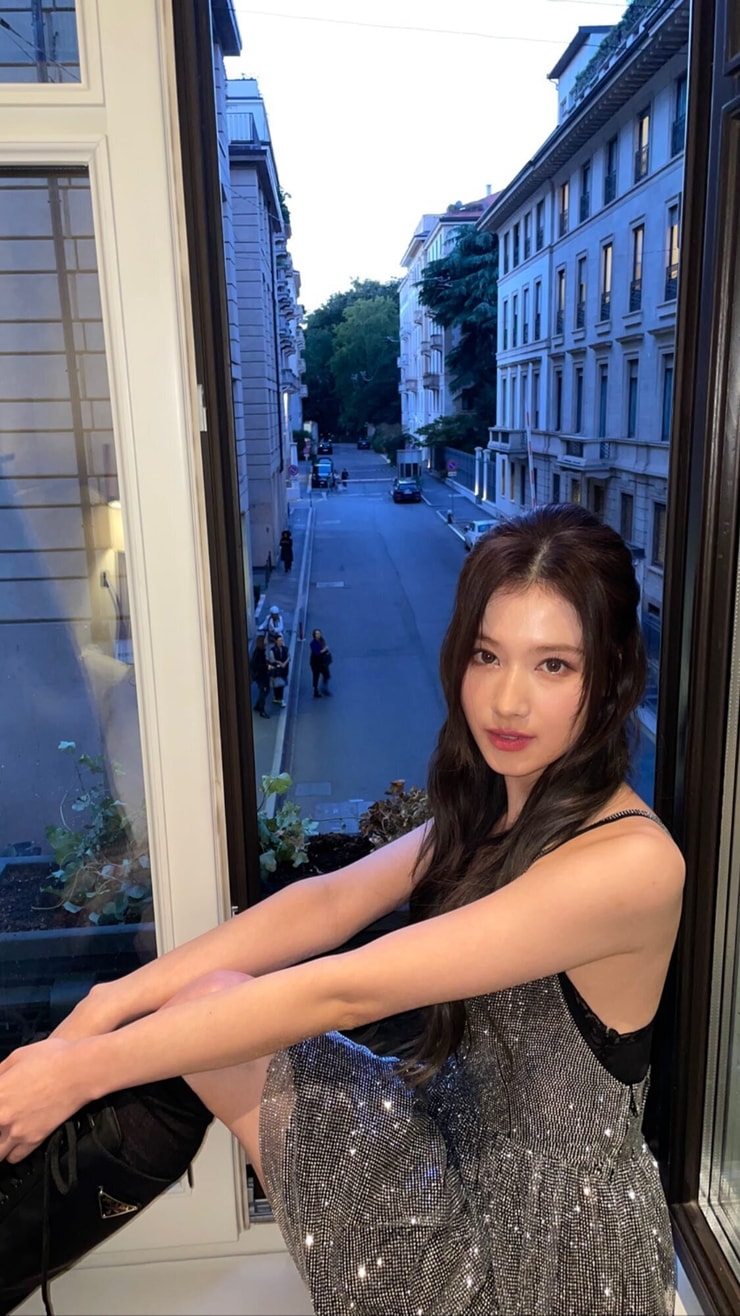 Picture of Minatozaki Sana