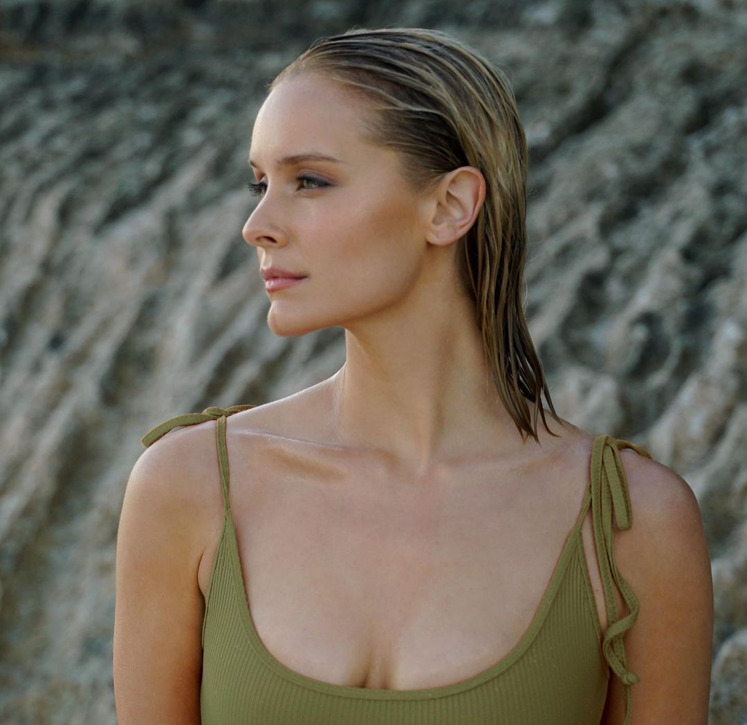 Picture of TAYLOR BLACK