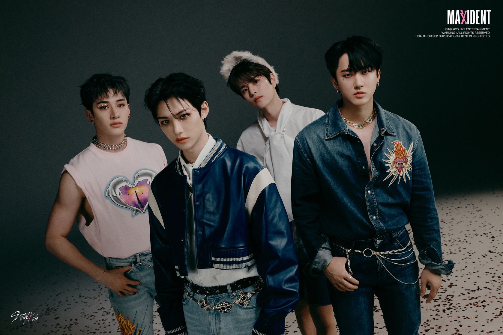 Stray Kids
