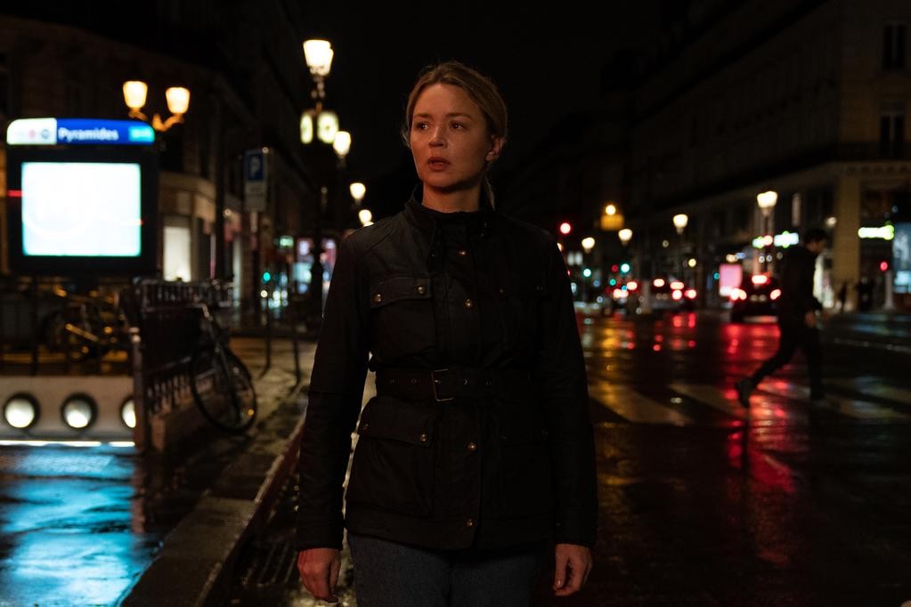 Revoir Paris (2022)