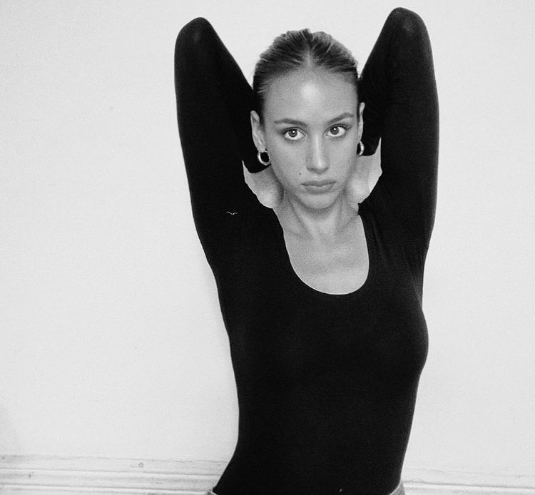 Nell Verlaque