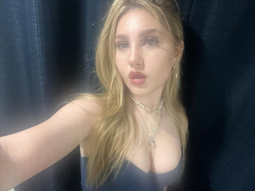 Ella Anderson Ella Anderson