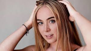 Grace Charis picture