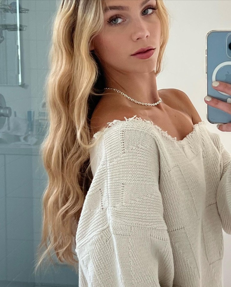 Picture of Anna Shumate