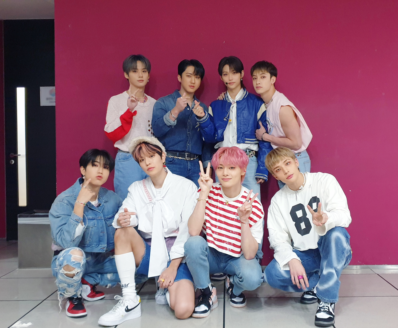 Stray Kids