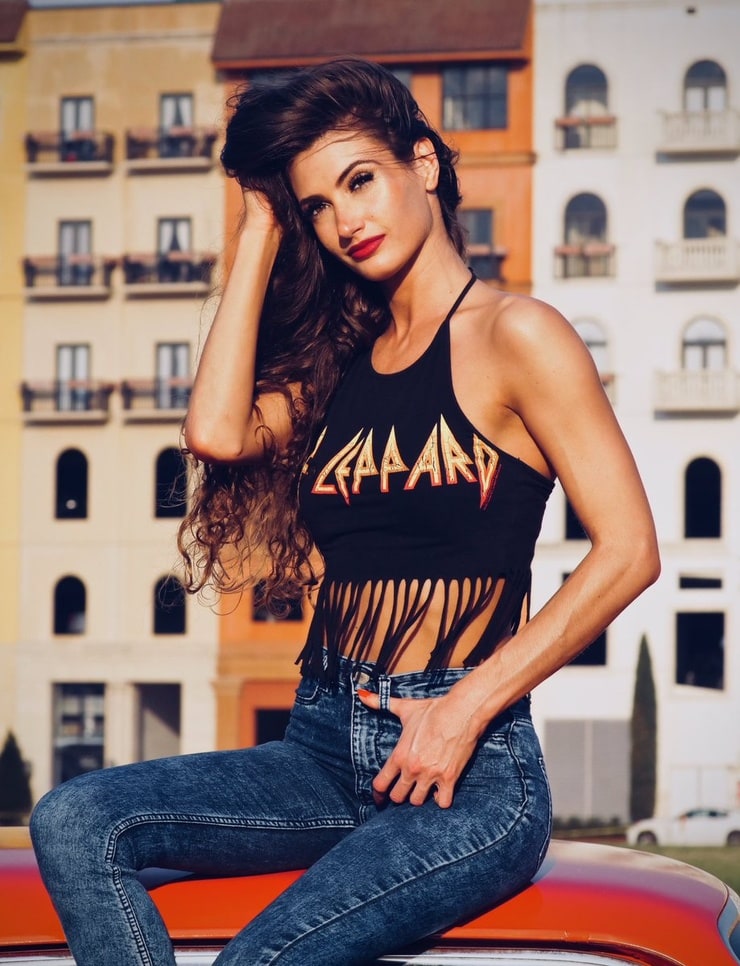 Picture of Amber Nova