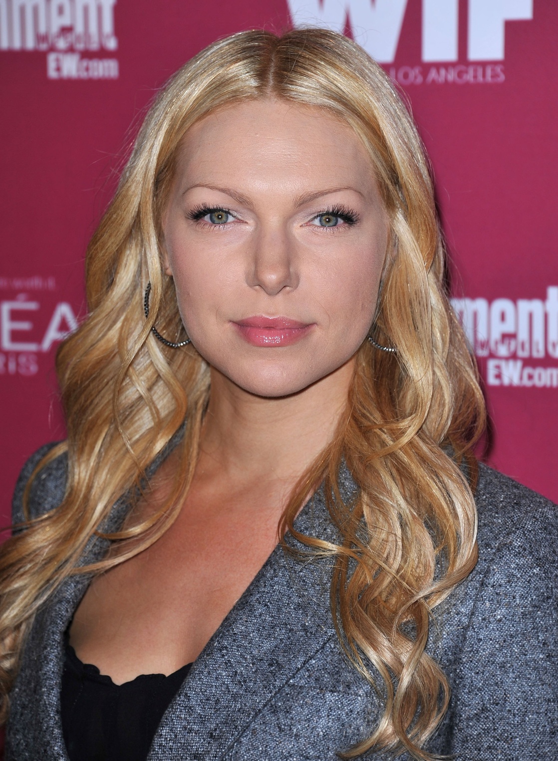 Image of Laura Prepon