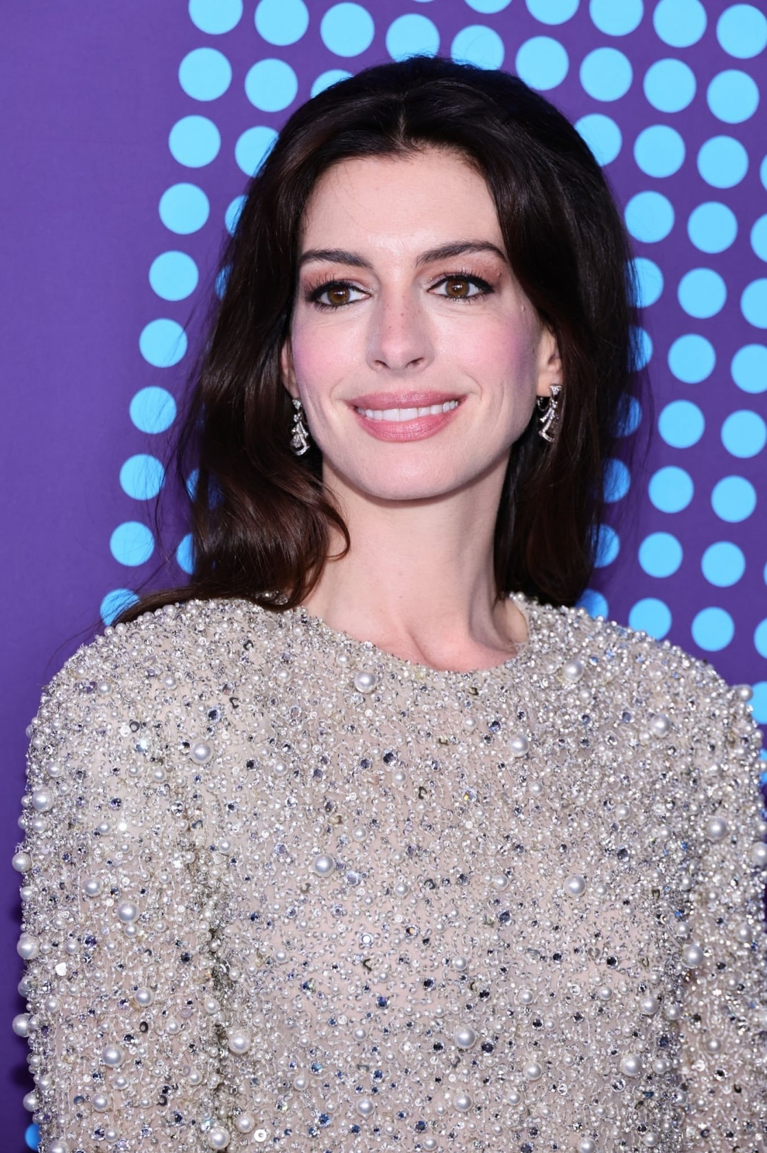 Anne Hathaway image