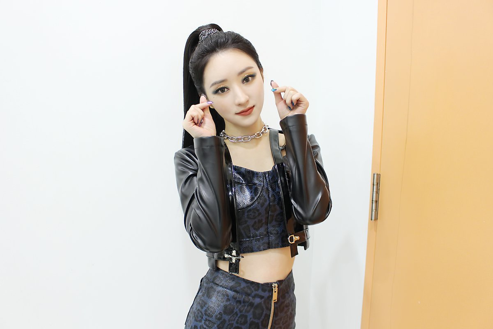Su-A