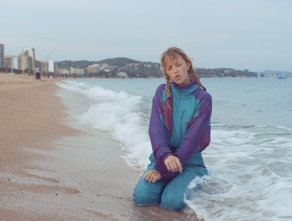 Angèle feat. Roméo Elvis: Tout Oublier