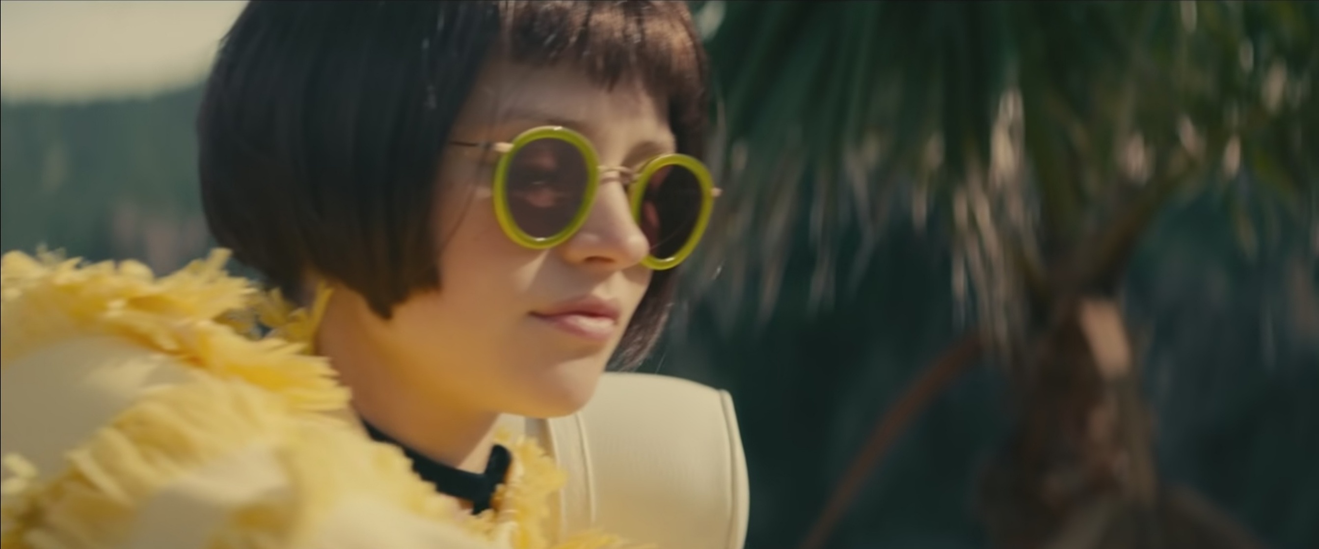 Angèle: La Thune