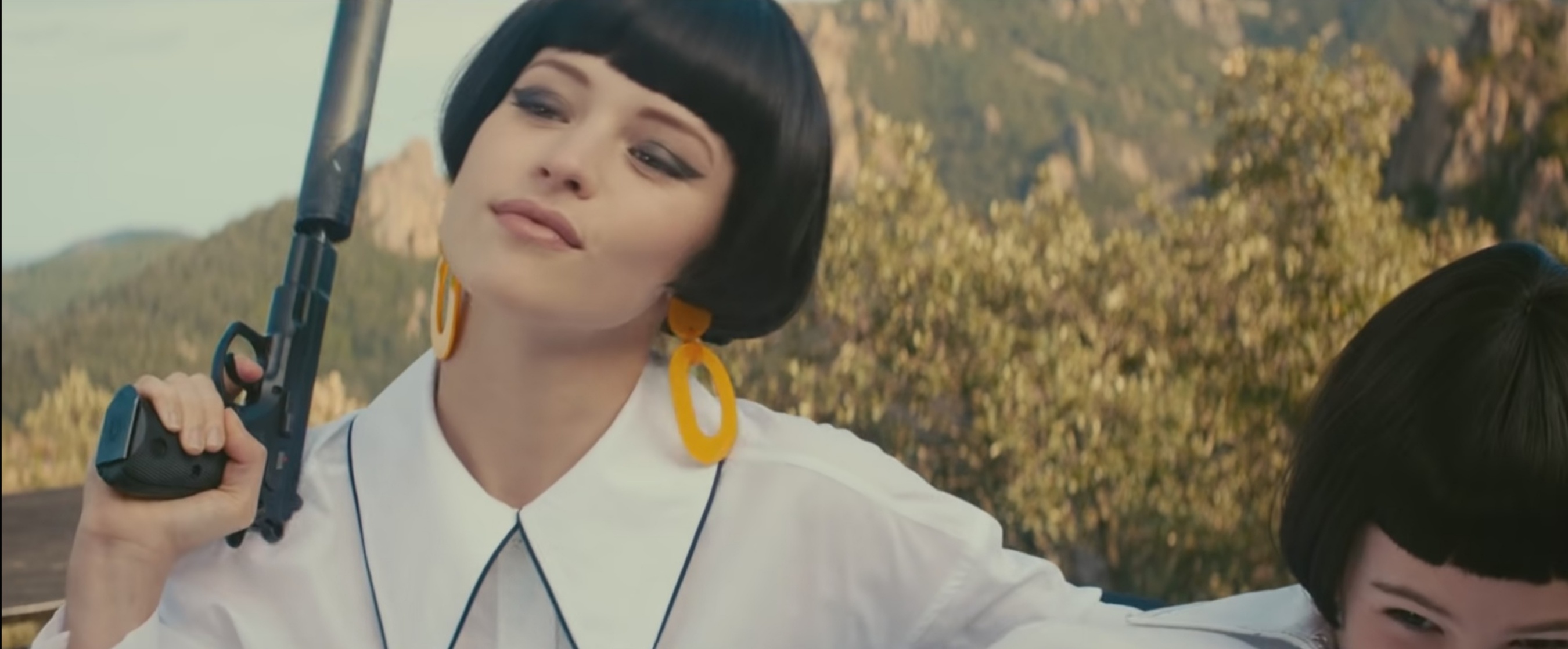 Angèle: La Thune