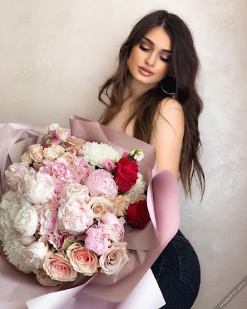 Picture of Alina Angelina
