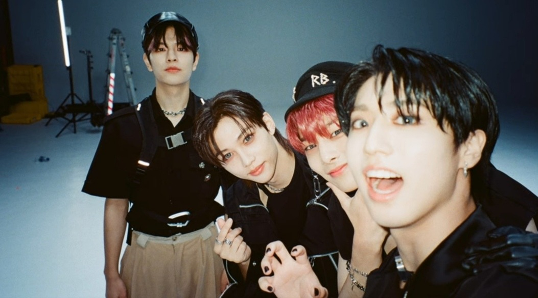 Stray Kids