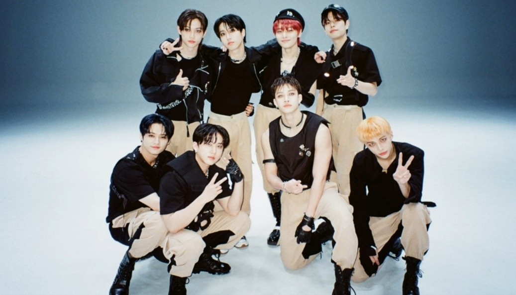 Stray Kids
