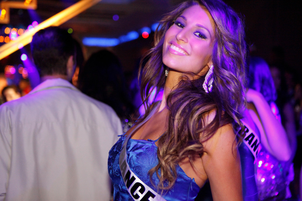 Laury Thilleman Laury Thilleman