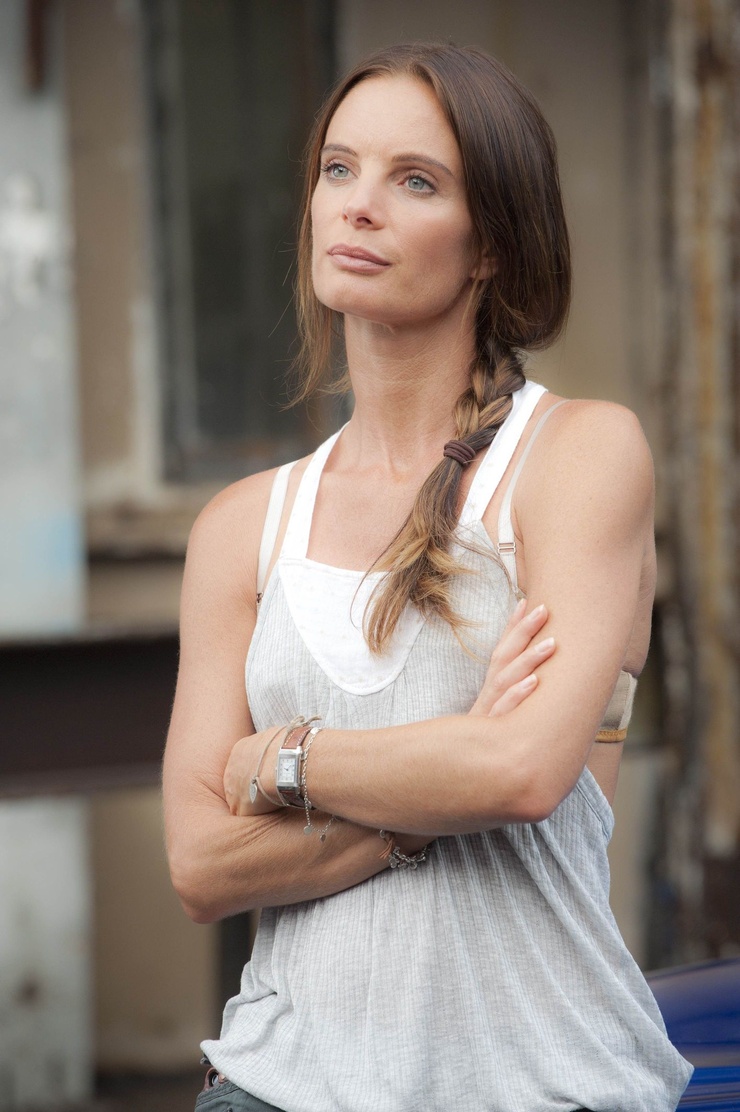 Picture of Gabrielle Anwar