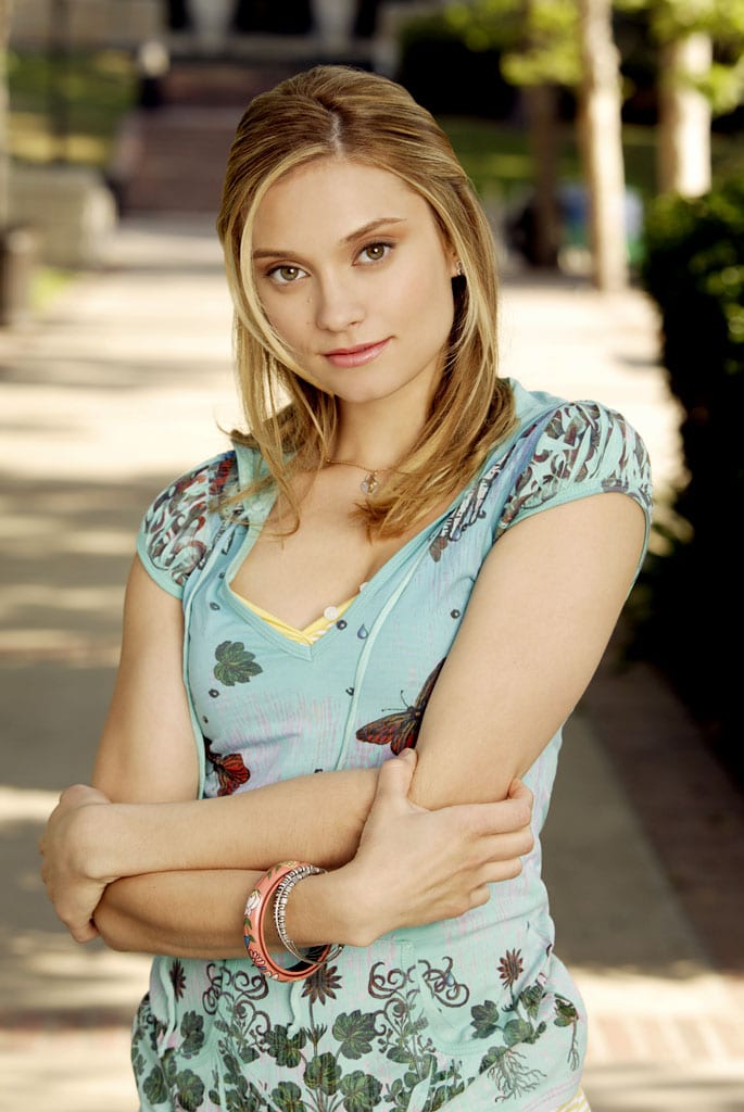 Next photo of Spencer Grammer