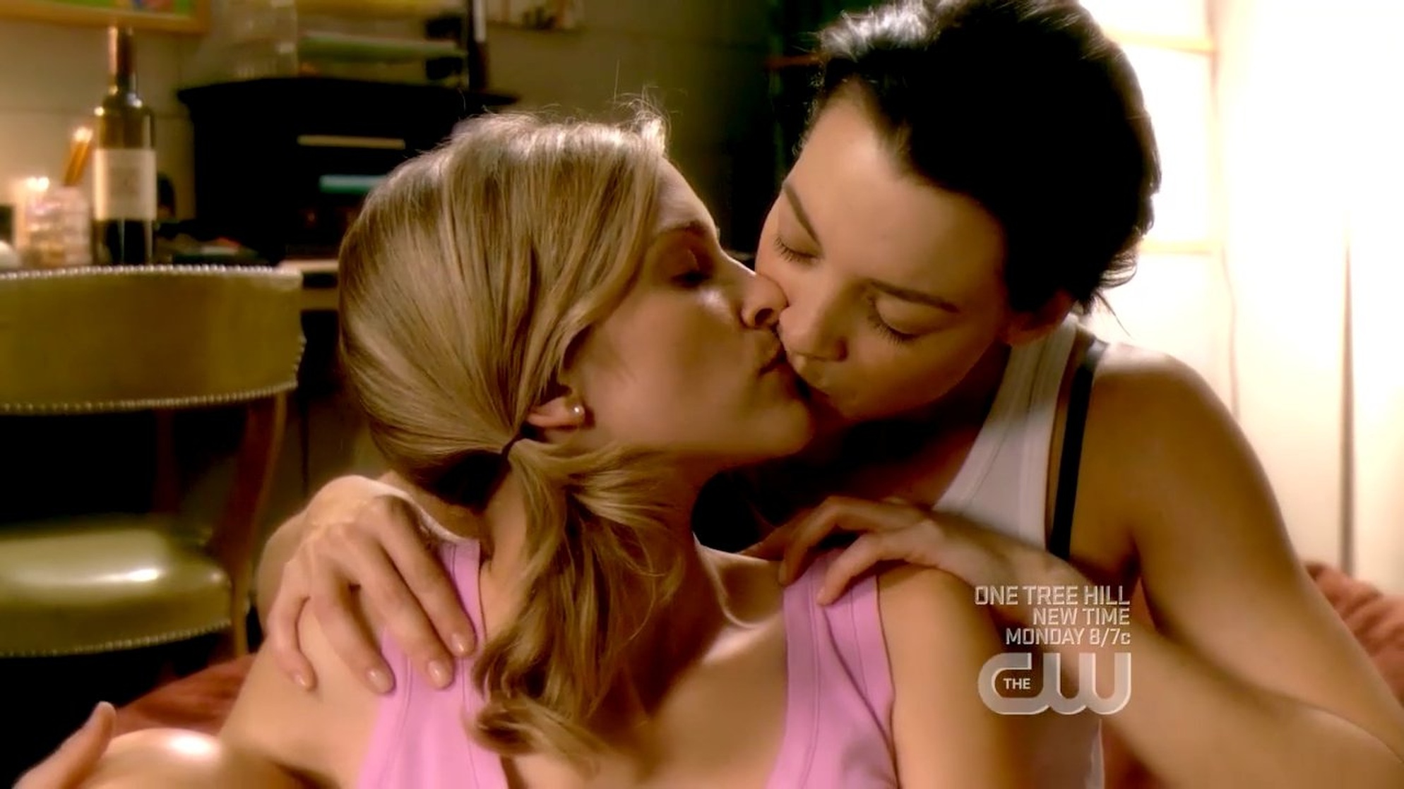 Valentine                                  (2008-2009)
