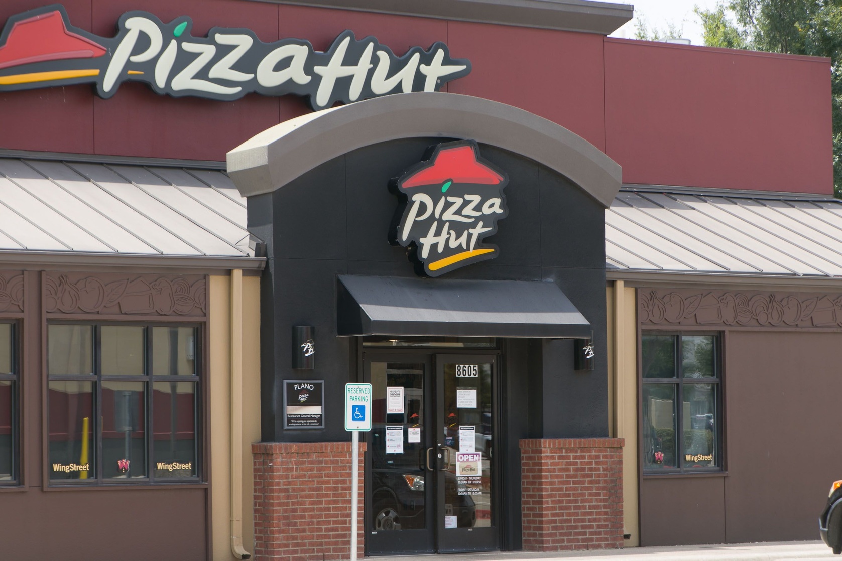Pizza Hut