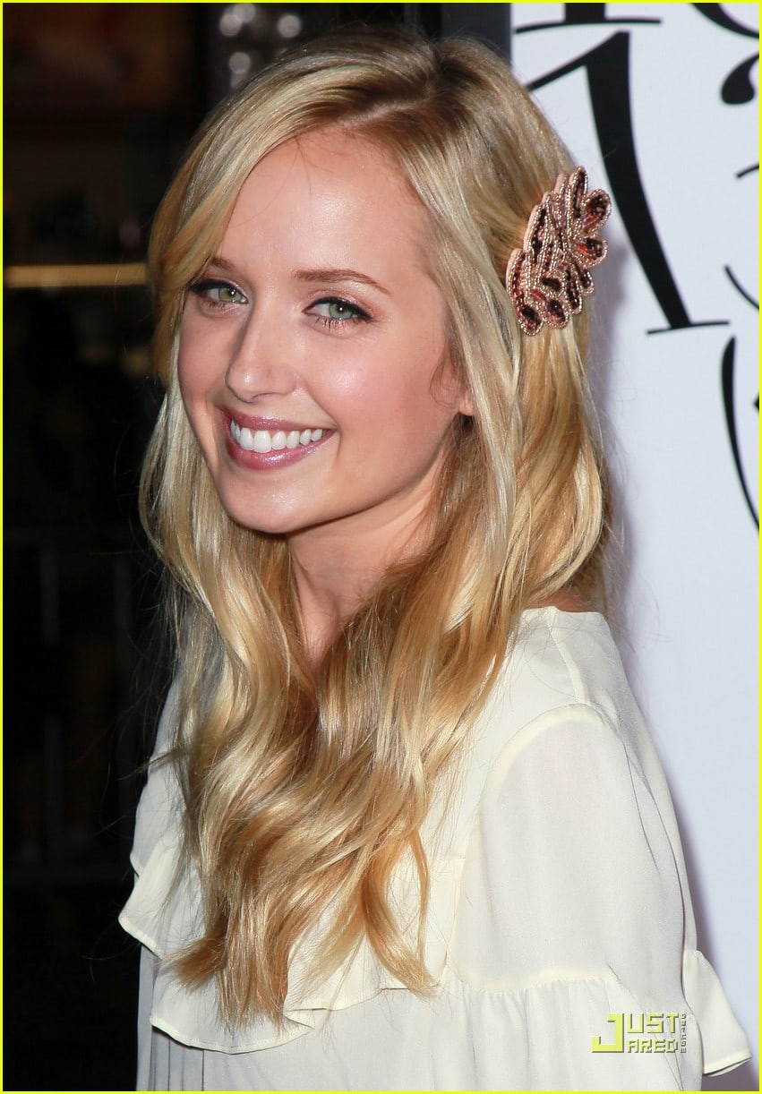 Next photo of Megan Park