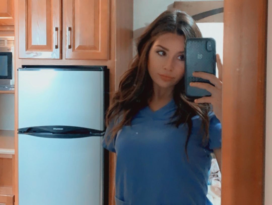 Natasha Calis