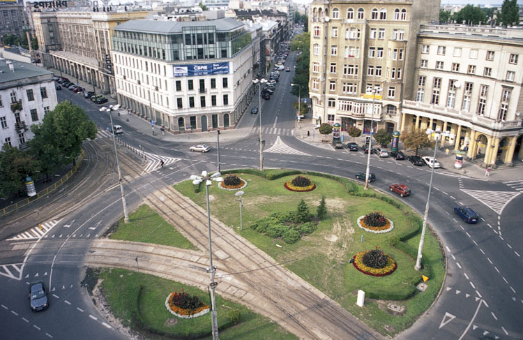 Plac Zbawiciela (2006)