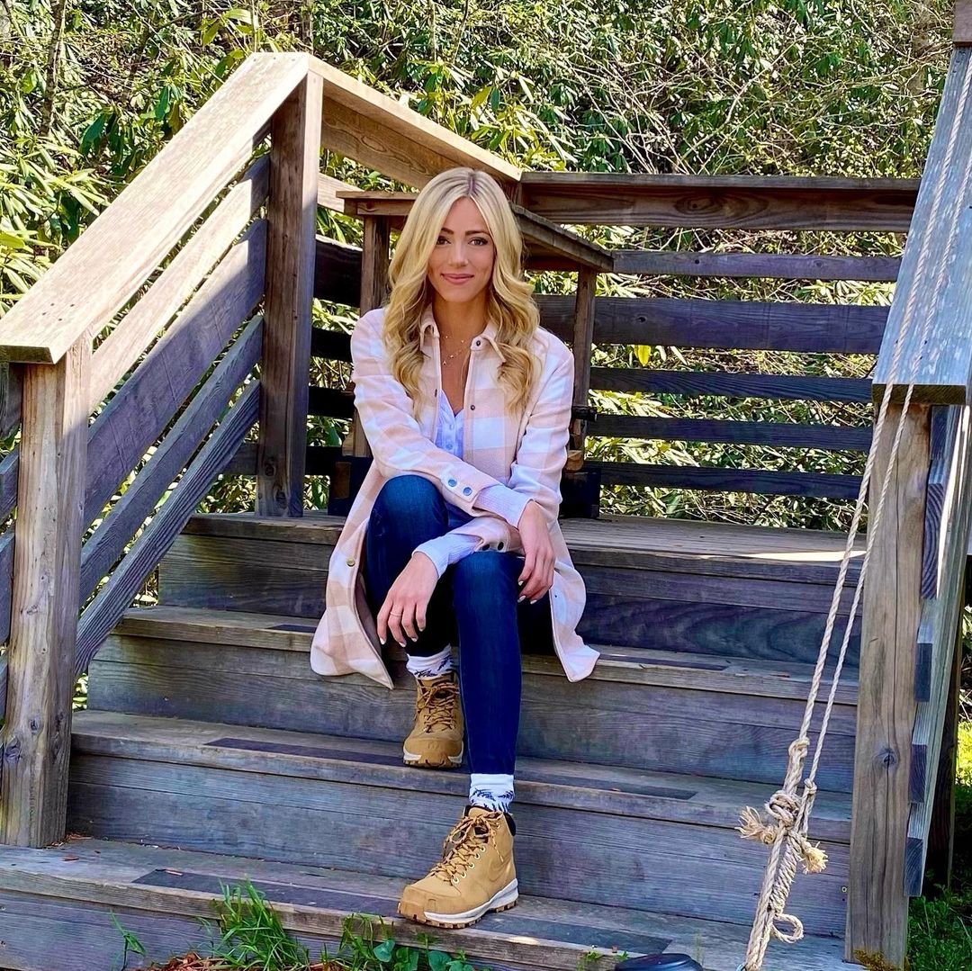 Abby Hornacek Abby Hornacek