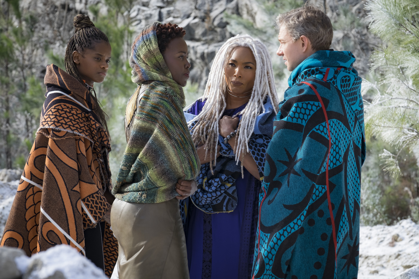 Ramonda (Angela Bassett)