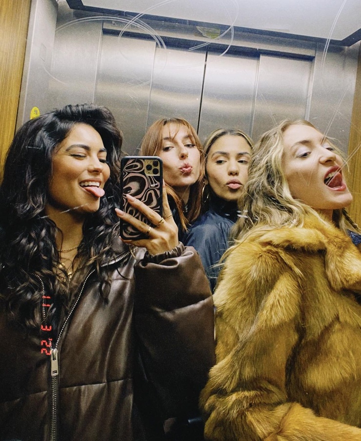 picture-of-kyra-santoro