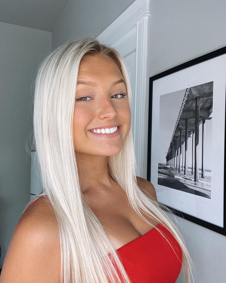 Picture of Hailey Tucker