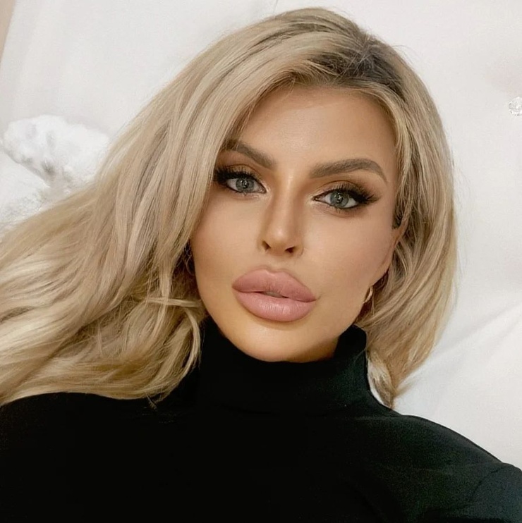 Picture of Lela Vémola