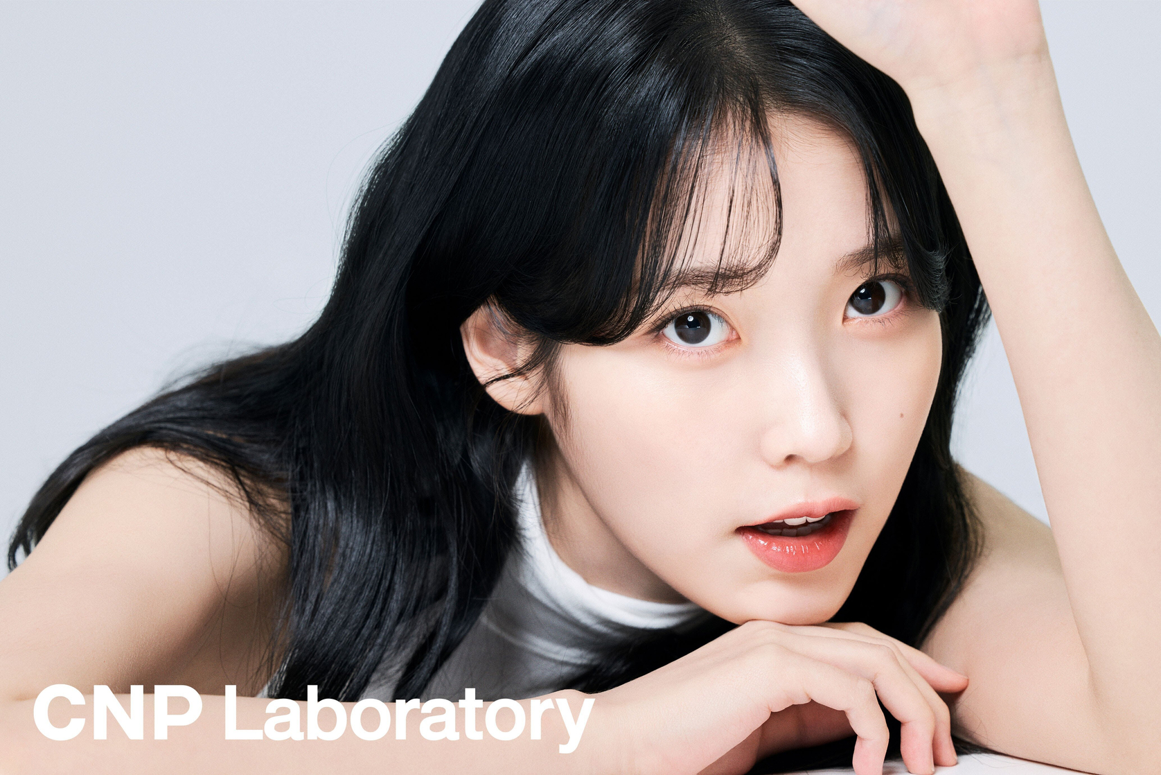 IU