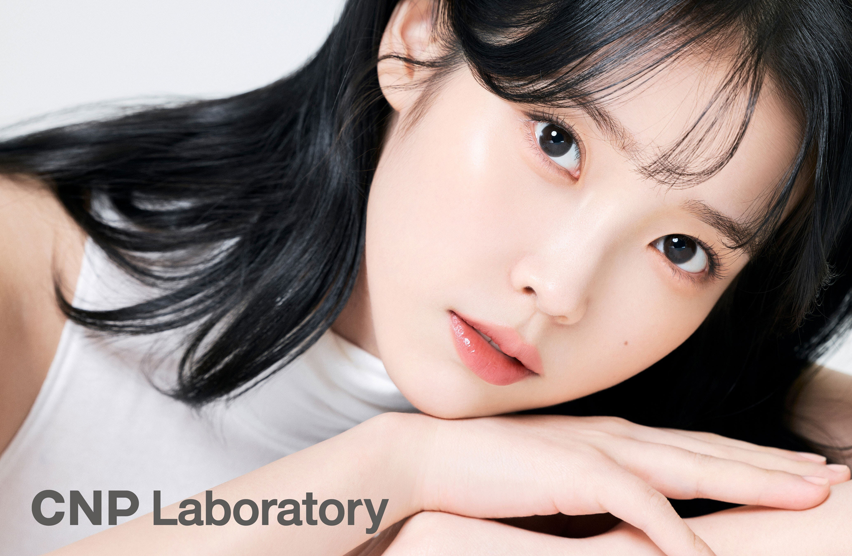 IU
