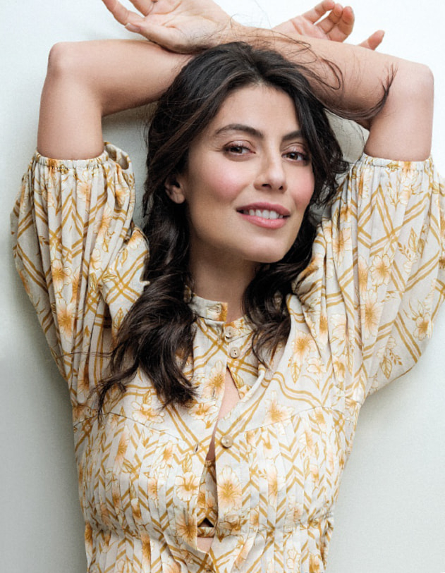 Alessandra Mastronardi Alessandra Mastronardi picture