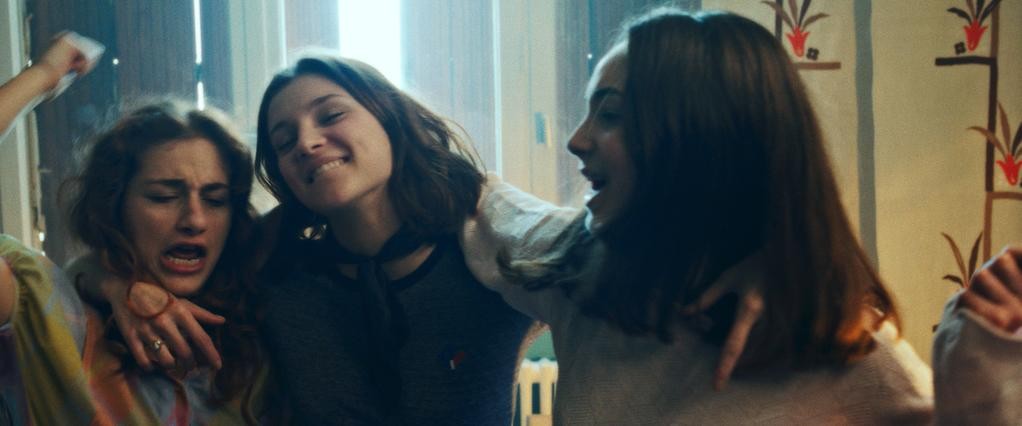 Stella est amoureuse (2022)