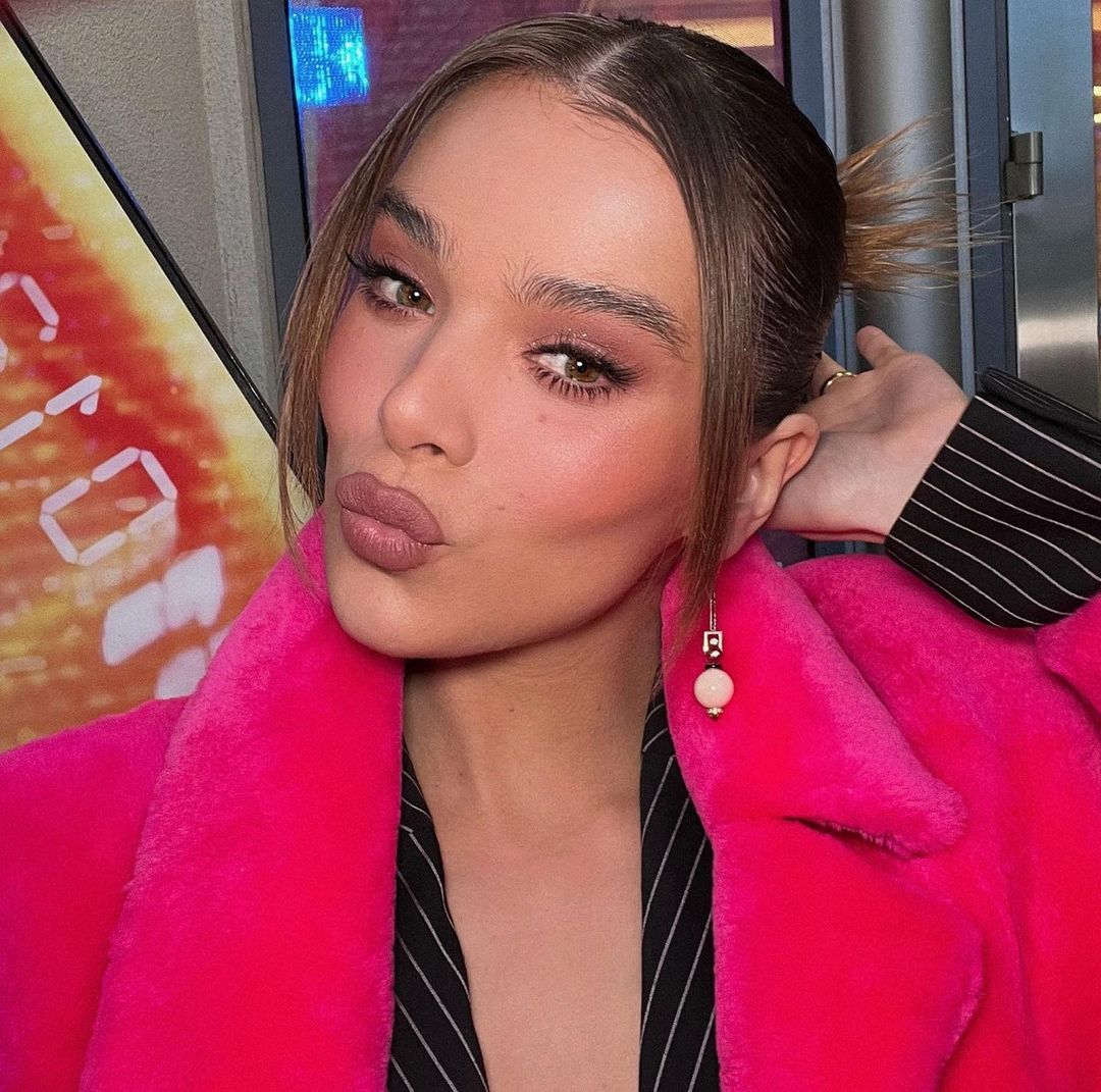 Hailee Steinfeld