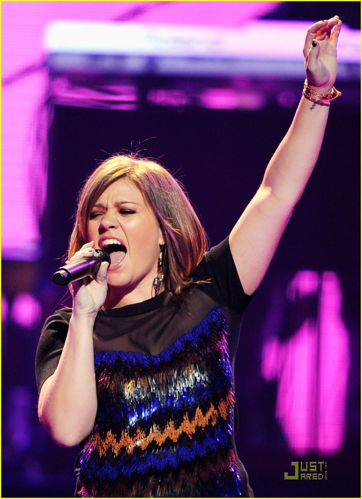 Picture of Kelly Clarkson