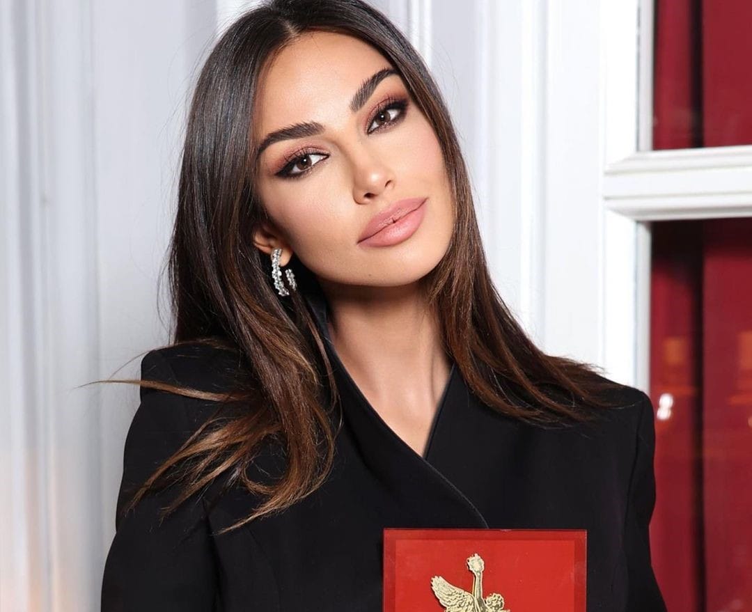 Madalina Ghenea Madalina Ghenea